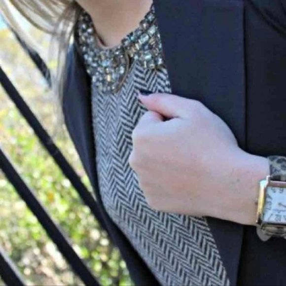 J. Crew Gray Herringbone Jeweled Peter Pan Collar Sweater Size XS - Picture 2 of 6